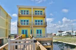 Lemonshello BeachFront, Hot tub, Heated Pool, 8 bedrooms - Image 2